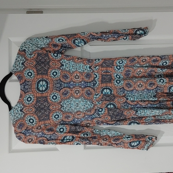 Modest long print dress - Picture 3 of 3